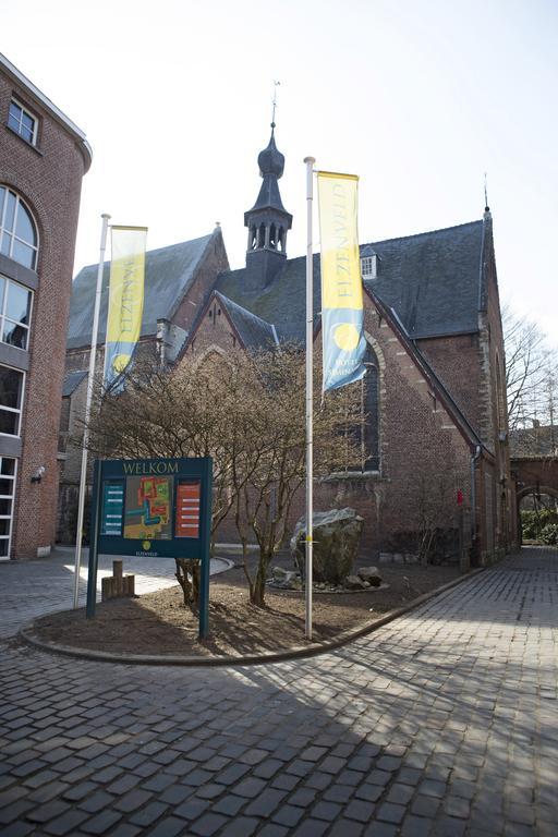 Hotel Elzenveld Amberes Exterior foto